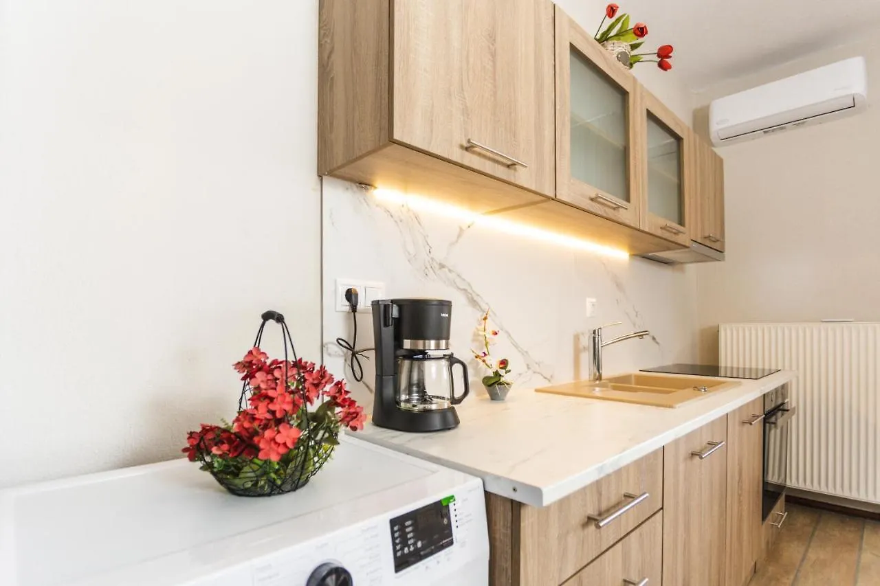 Twinstars Wonderful View Apartment Kalyves Polygyrou